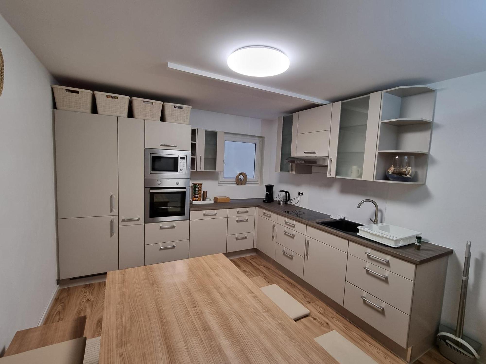 Appartment Im Untergeschoss Freilassing Eksteriør bilde
